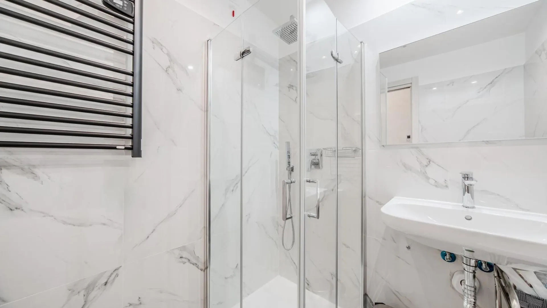 Guest house Room Milano Navigli Italy