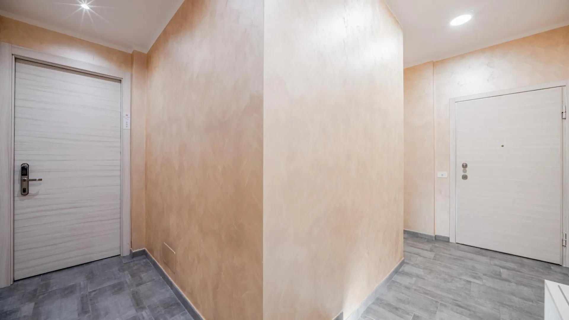 Guest house Room Milano Navigli Italy