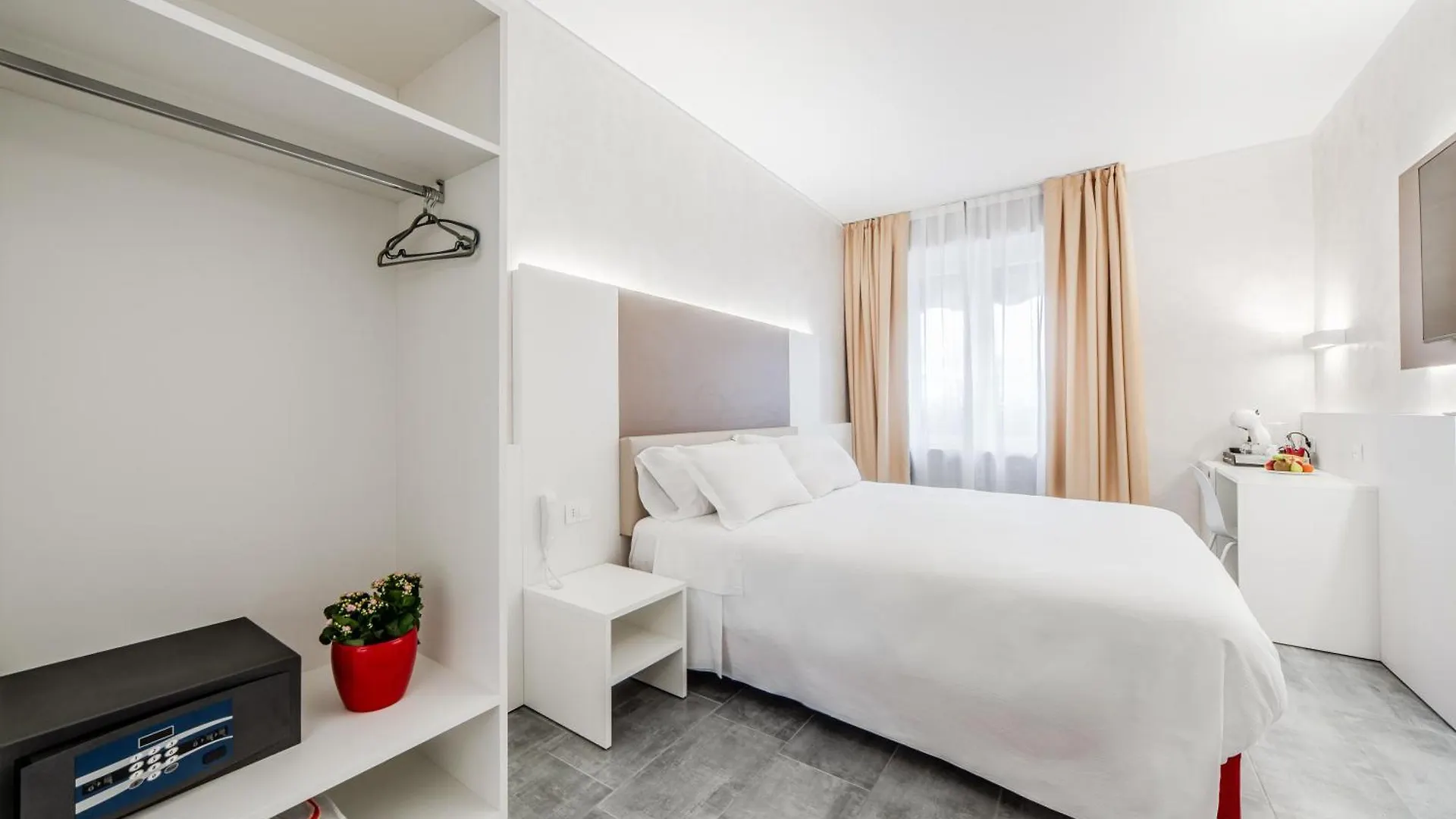 Room Milano Navigli Guest house Milan