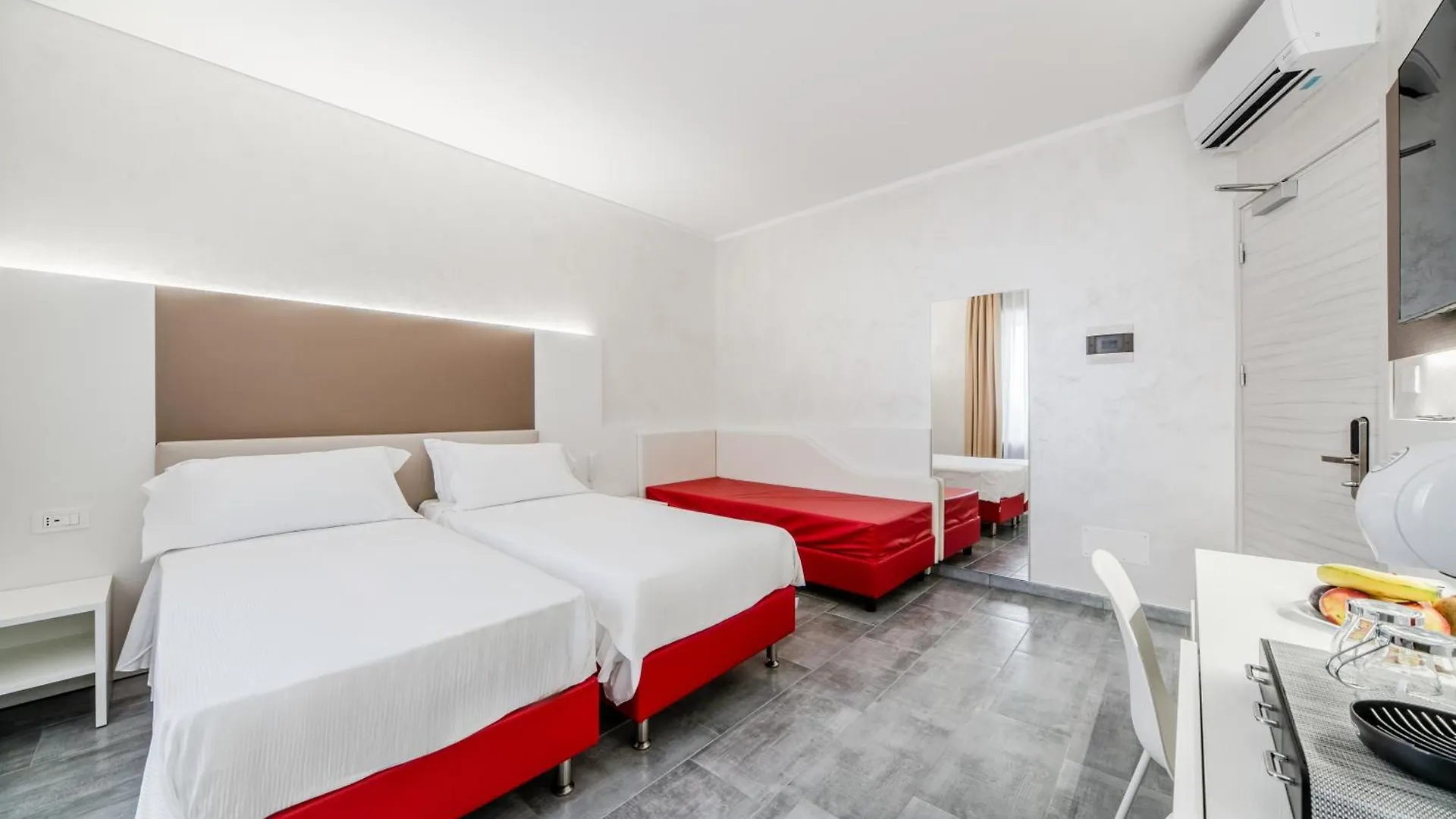 Room Milano Navigli Milan