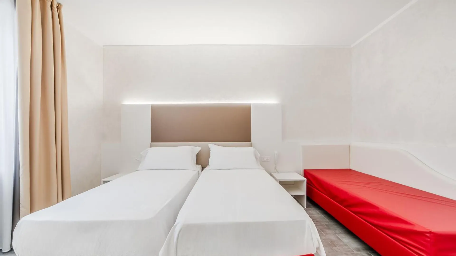 Room Milano Navigli Milan
